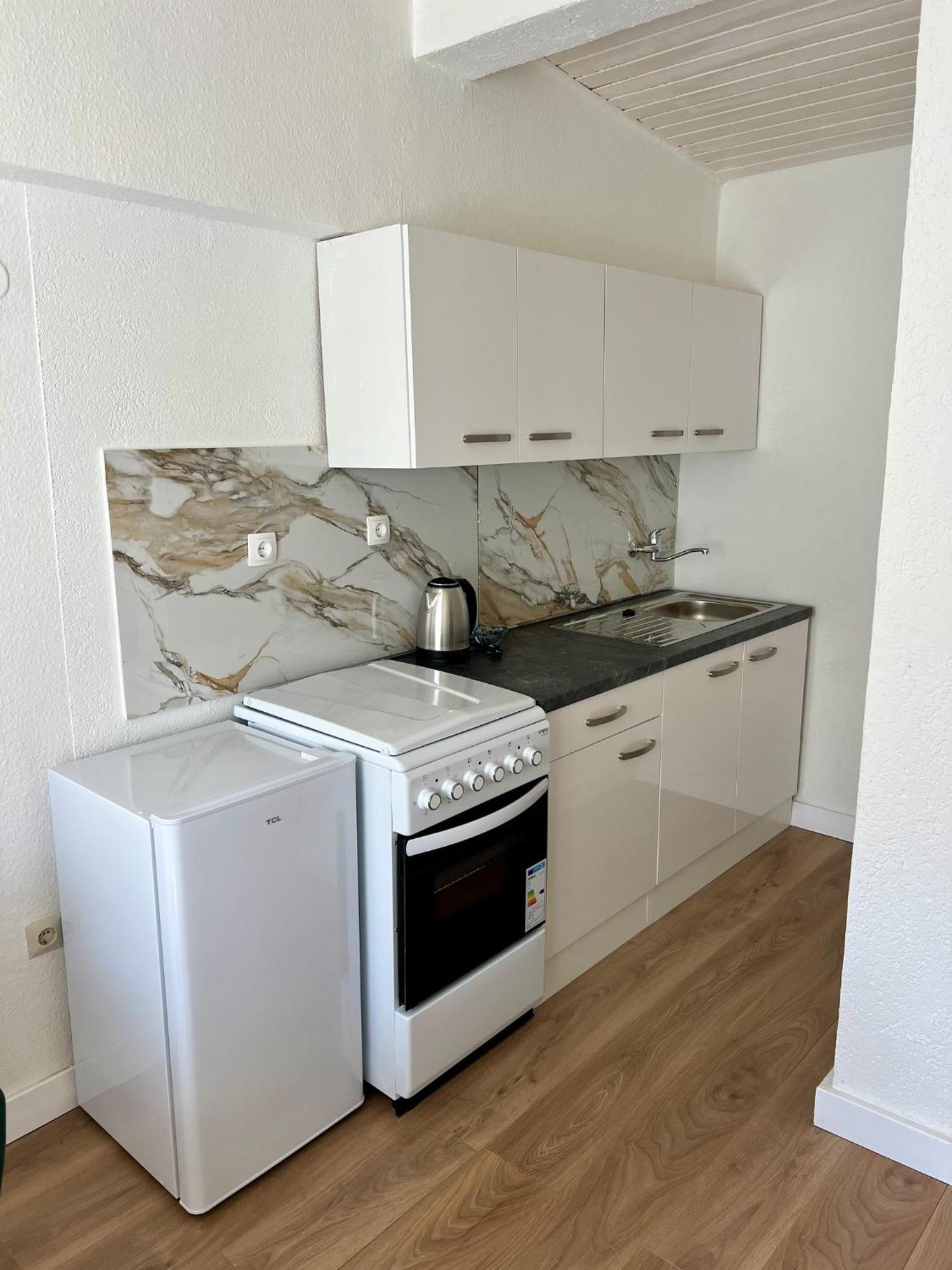 Apartment Jole Ražanj Eksteriør billede