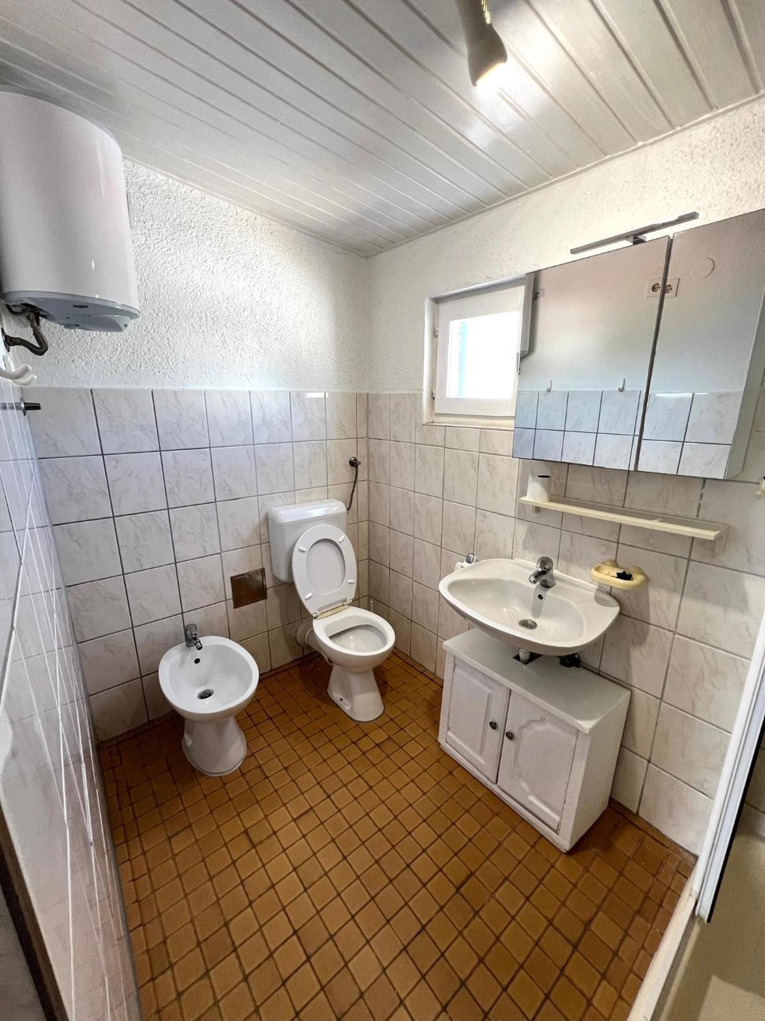 Apartment Jole Ražanj Eksteriør billede